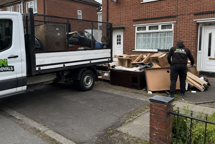 Tip Runs and Waste Disposal Manchester